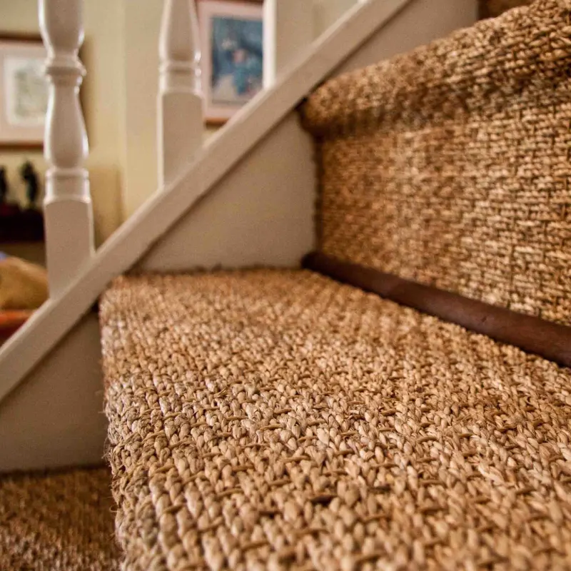 Dirt-repellent surface guard easy-care stair carpet tiles in Dubai