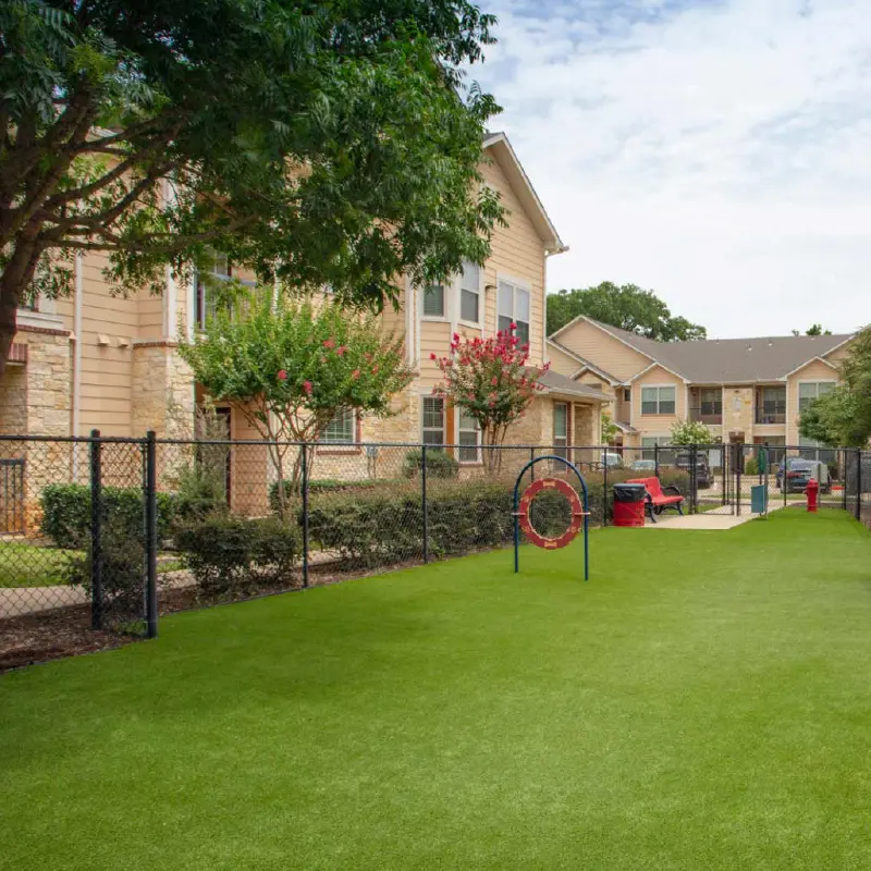 Garden Artificial Grass in UAE