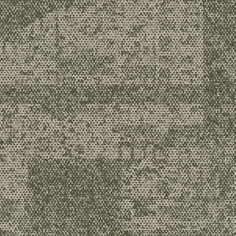 Ultra-soft microfiber high-comfort carpet tiles in Dubai