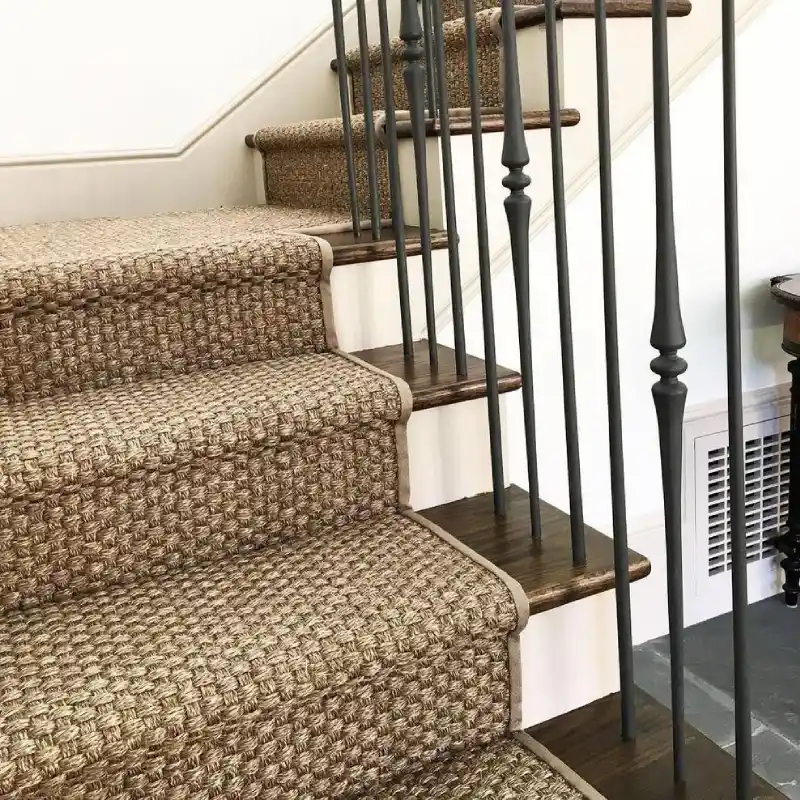 Warp-proof glass-fiber reinforced stair carpet tiles in Dubai